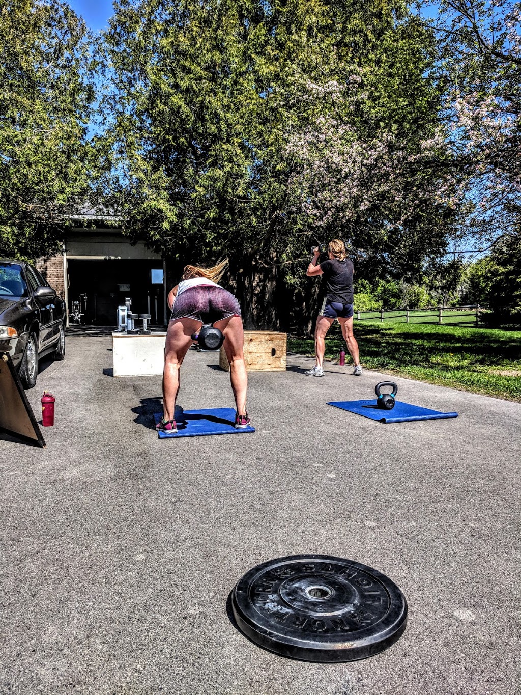 Between The Bumpers | 6465 Fernbank Rd, Stittsville, ON K2S 1B6, Canada | Phone: (613) 583-5644