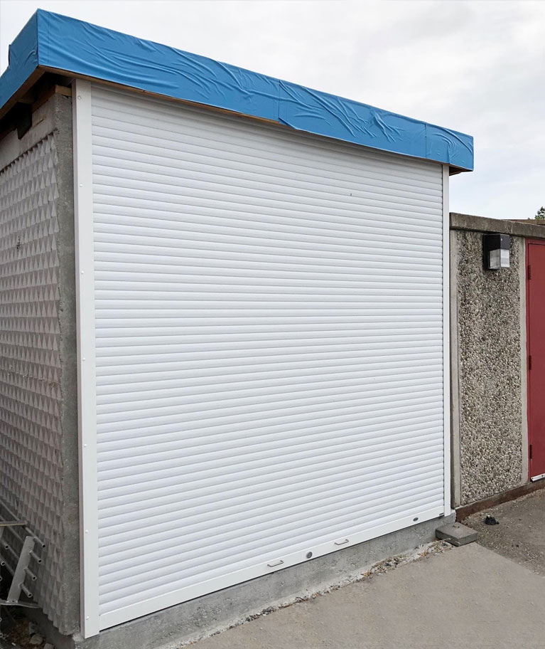 Candoor Overhead Doors Ltd. | 5080 Timberlea Blvd, Mississauga, ON L4W 4M2, Canada | Phone: (905) 890-7777