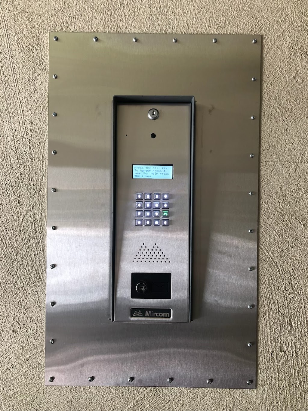 Winnipeg Alarm Co Ltd | 46 W Park Pl, Winnipeg, MB R3R 3N9, Canada | Phone: (204) 832-1717