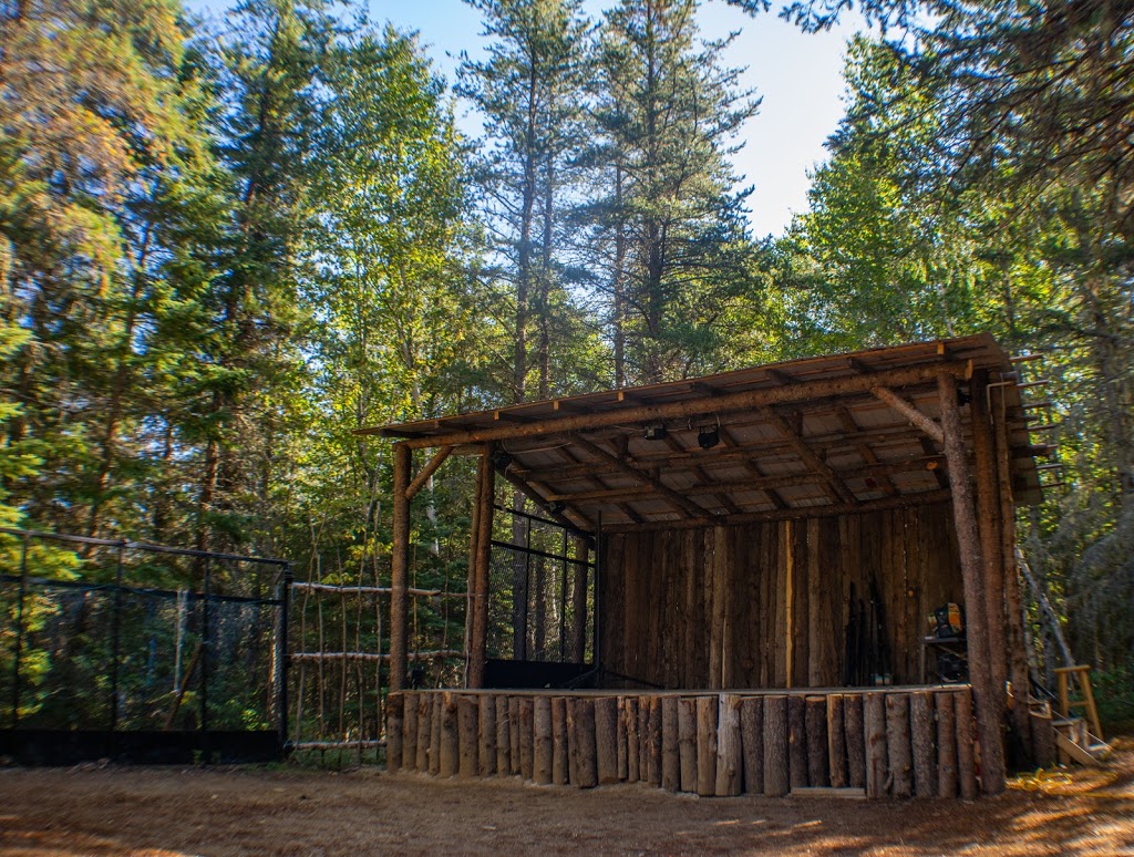 LArrière-Pays: Montagne Créative | 64 Rang 2, La Malbaie, QC G5A 2B2, Canada | Phone: (418) 435-8440