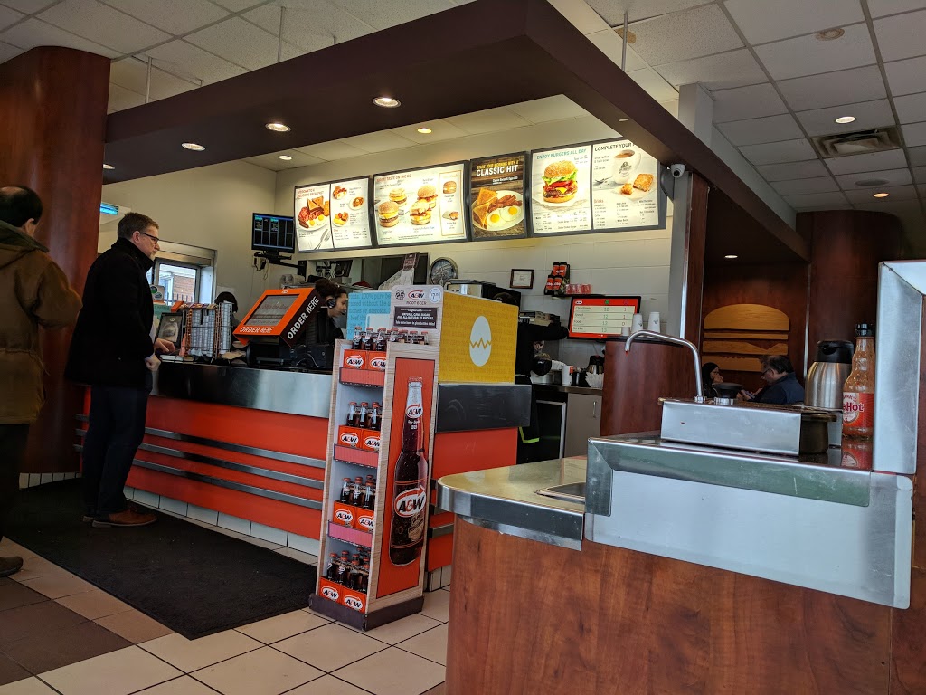 A&W Canada | 733 Central Pkwy W, Mississauga, ON L5B 4L1, Canada | Phone: (905) 848-8885