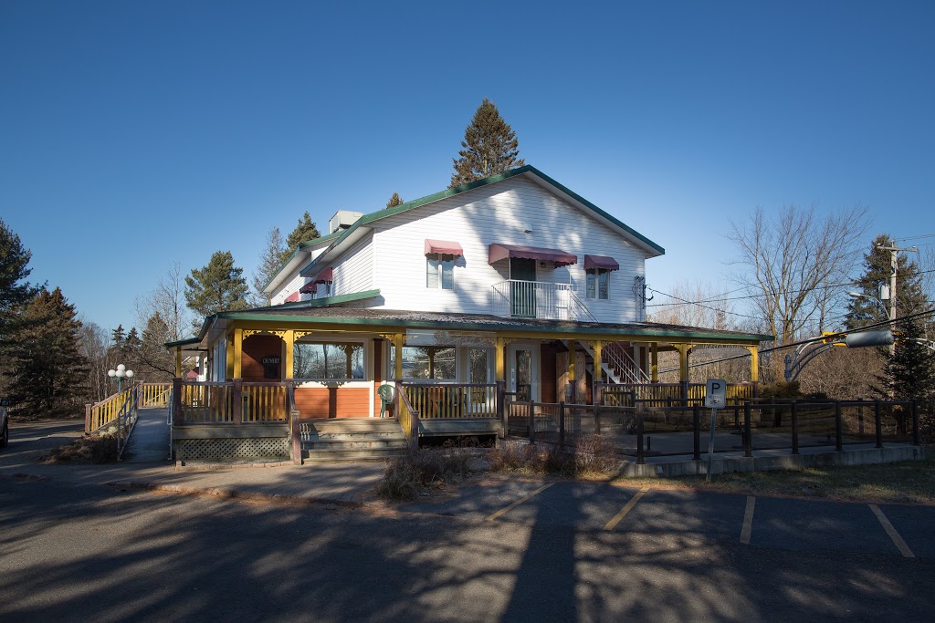 Pub St-Gab | 1825 Boulevard Valcartier, Saint-Gabriel-de-Valcartier, QC G0A 7S0, Canada | Phone: (418) 844-9740