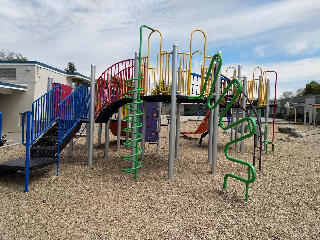 Renfrew Community Park | 2929 E 22nd Ave, Vancouver, BC V5M 2Y3, Canada | Phone: (604) 257-8388