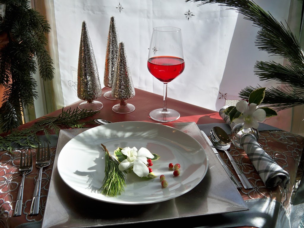 Les Reines des Prés Fleuriste | 224A Chemin du Lac-Millette, Piedmont, QC J0R 1R3, Canada | Phone: (450) 227-9900