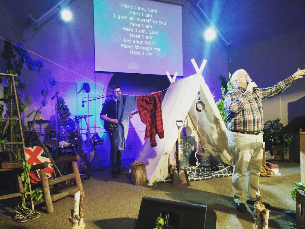 Lifepoint United Pentecostal Church | 887 King St E, Hamilton, ON L8M 1B5, Canada | Phone: (905) 549-3237