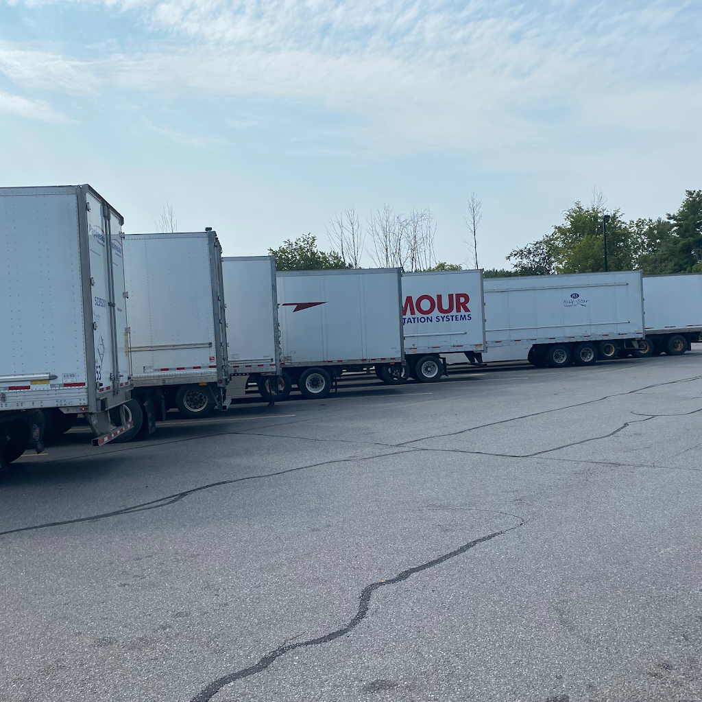 HALF STAR TRANSPORT INC | 206 Rue Elmridge, Châteauguay, QC J6J 6C9, Canada | Phone: (514) 770-0786