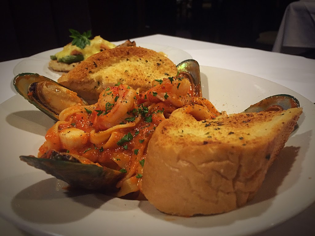 Pasquales | 6806 Macleod Trail, Calgary, AB T2H 0L3, Canada | Phone: (403) 252-0553