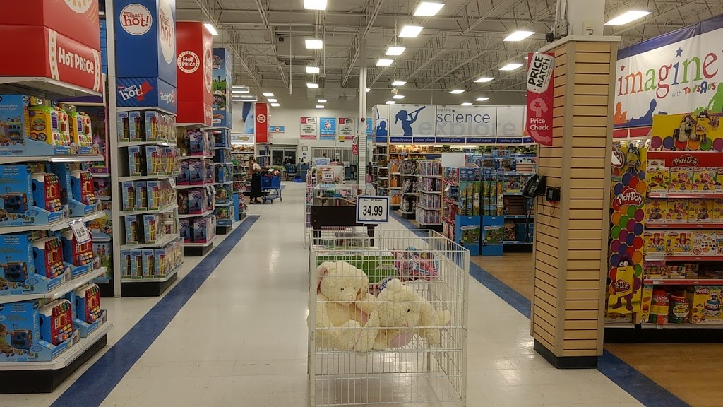 Toys"R"Us | 295 High Tech Rd, Richmond Hill, ON L4B 0A3, Canada | Phone: (905) 763-7582
