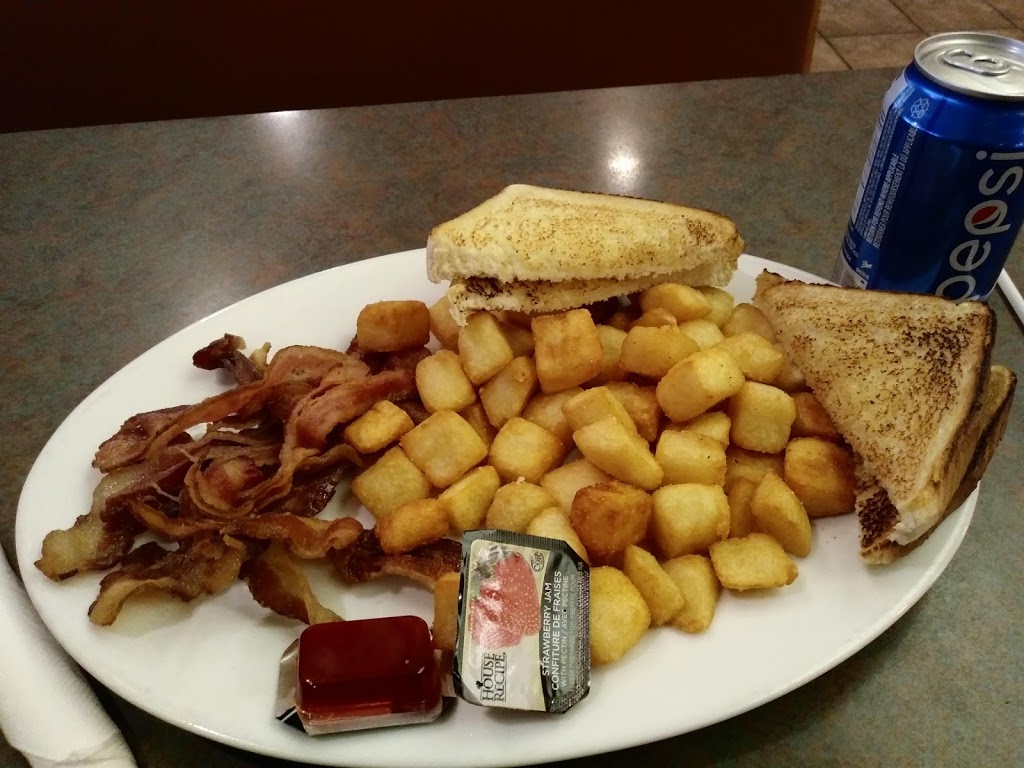 Galt View Restaurant | 693 Coronation Blvd, Cambridge, ON N1R 3G5, Canada | Phone: (519) 623-4567