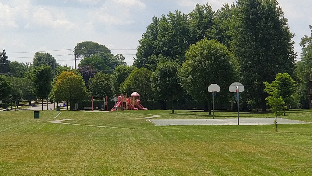 Huron Heights Park | London, ON N5Y 1L2, Canada