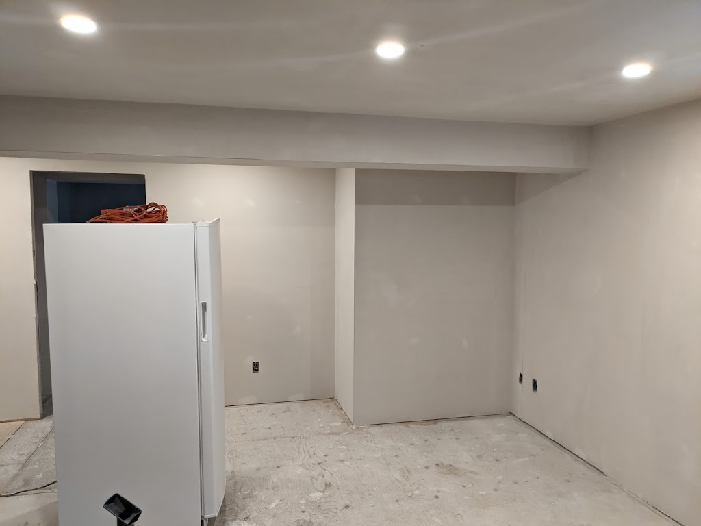 Améliorations Rénovations Ézékiel | Plâtrier tireur de joints | 8428 Rue Oscar-Roland, Montréal, QC H2M 2T1, Canada | Phone: (438) 831-3561
