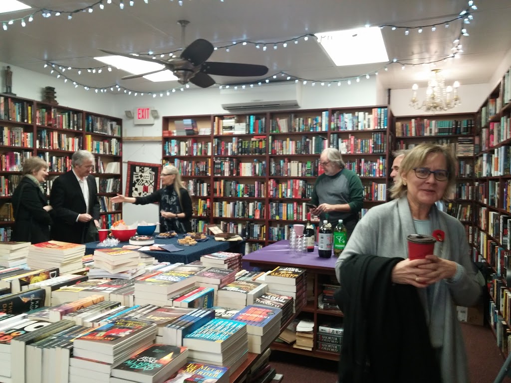 Sleuth Of Baker Street | 907 Millwood Rd, East York, ON M4G 1X2, Canada | Phone: (416) 483-3111