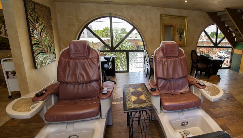 CocoMazzi Salon&Spa | 1 Elm Ave, Stoney Creek, ON L8G 2V9, Canada | Phone: (905) 662-1977