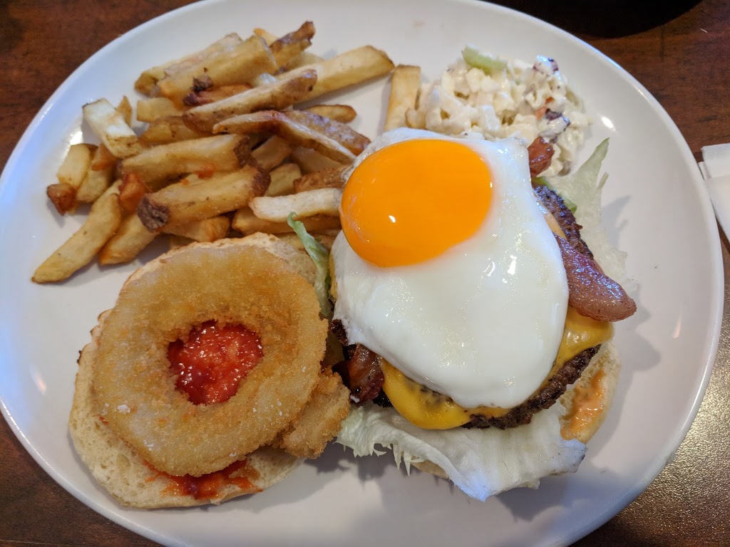 White Spot | 32555 London Ave, Mission, BC V2V 6M7, Canada | Phone: (604) 820-6642