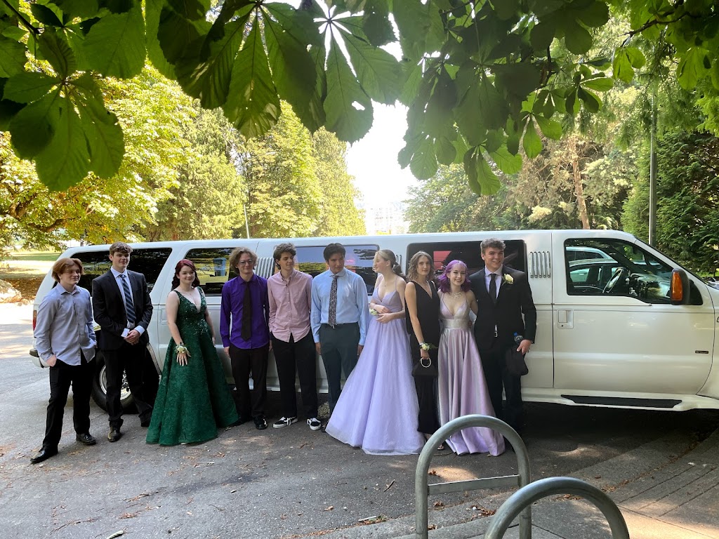 Royal Limo - Coquitlam | 570 Bole Ct, Coquitlam, BC V3J 7L5, Canada | Phone: (604) 727-0950