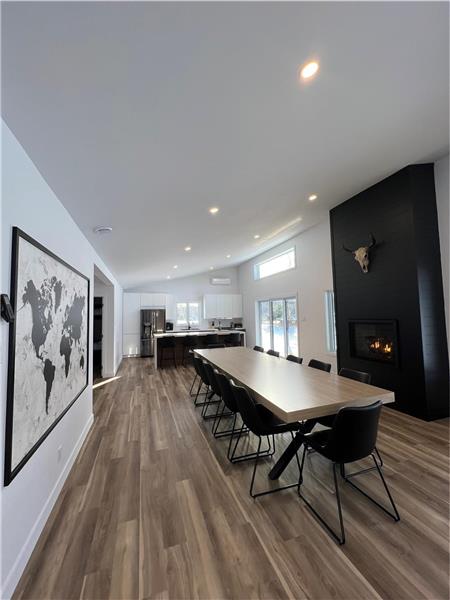 Chalet St-Mo | 221 Chem. de lAnse 221, chemin de lAnse, Trois-Rives, Québec, Canada, G0X2C0, Saint-Roch-de-Mékinac, QC G0X 2E0, Canada | Phone: (819) 690-4829