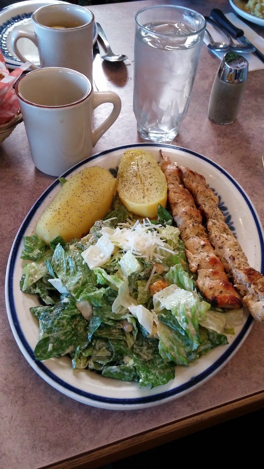 Sardinia Family Restaurant | 1620 Idylwyld Dr N, Saskatoon, SK S7L 6W6, Canada | Phone: (306) 934-6634