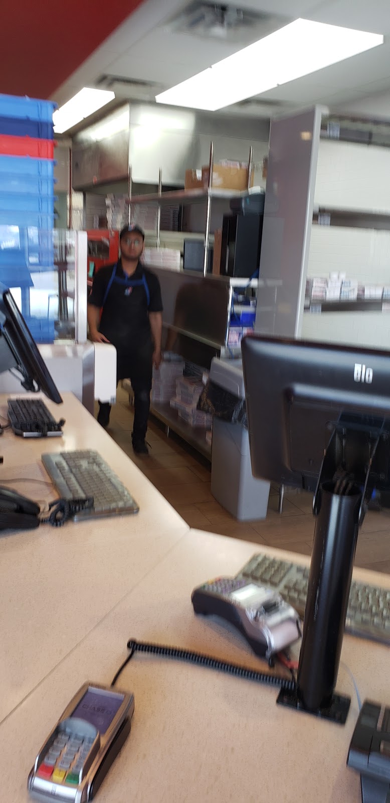 Dominos Pizza | 2387 Trafalgar Rd Unit #1, Oakville, ON L6H 6K7, Canada | Phone: (905) 257-2900