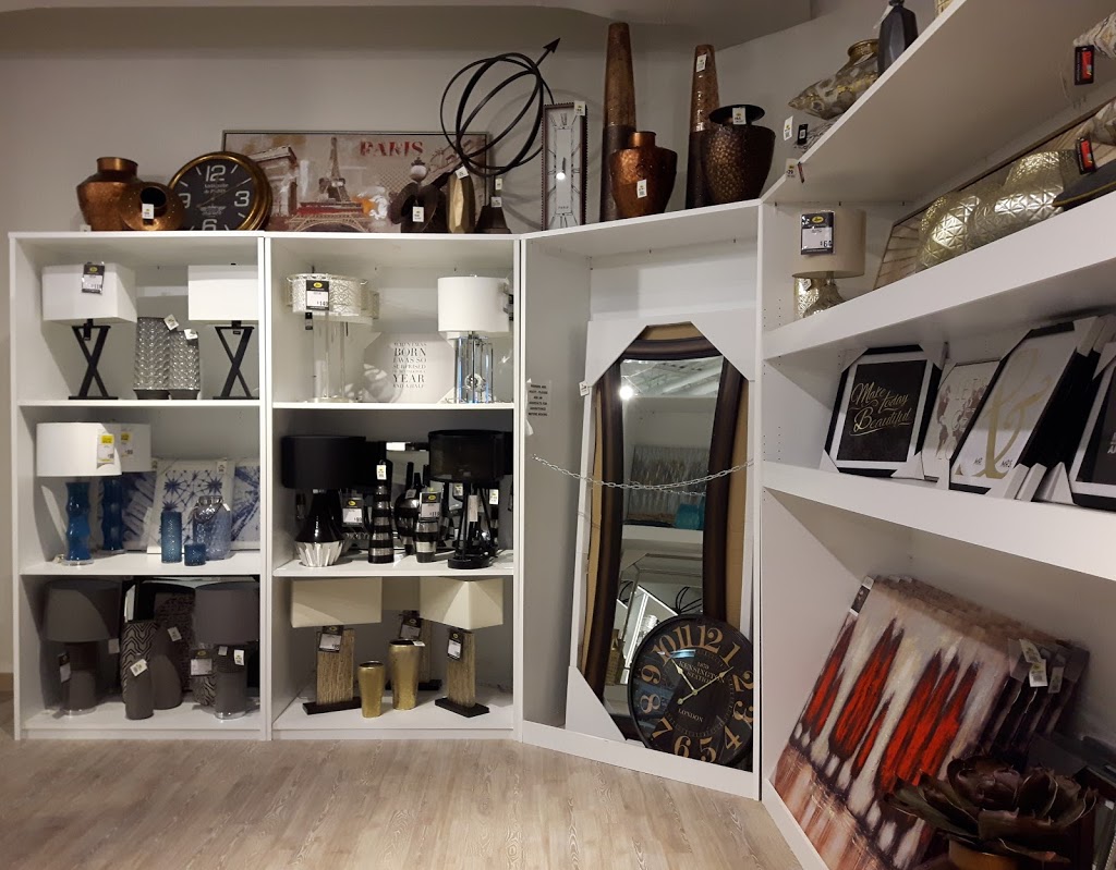 Leons Furniture | 390 Hoffer Dr, Regina, SK S4N 7A1, Canada | Phone: (306) 757-5366