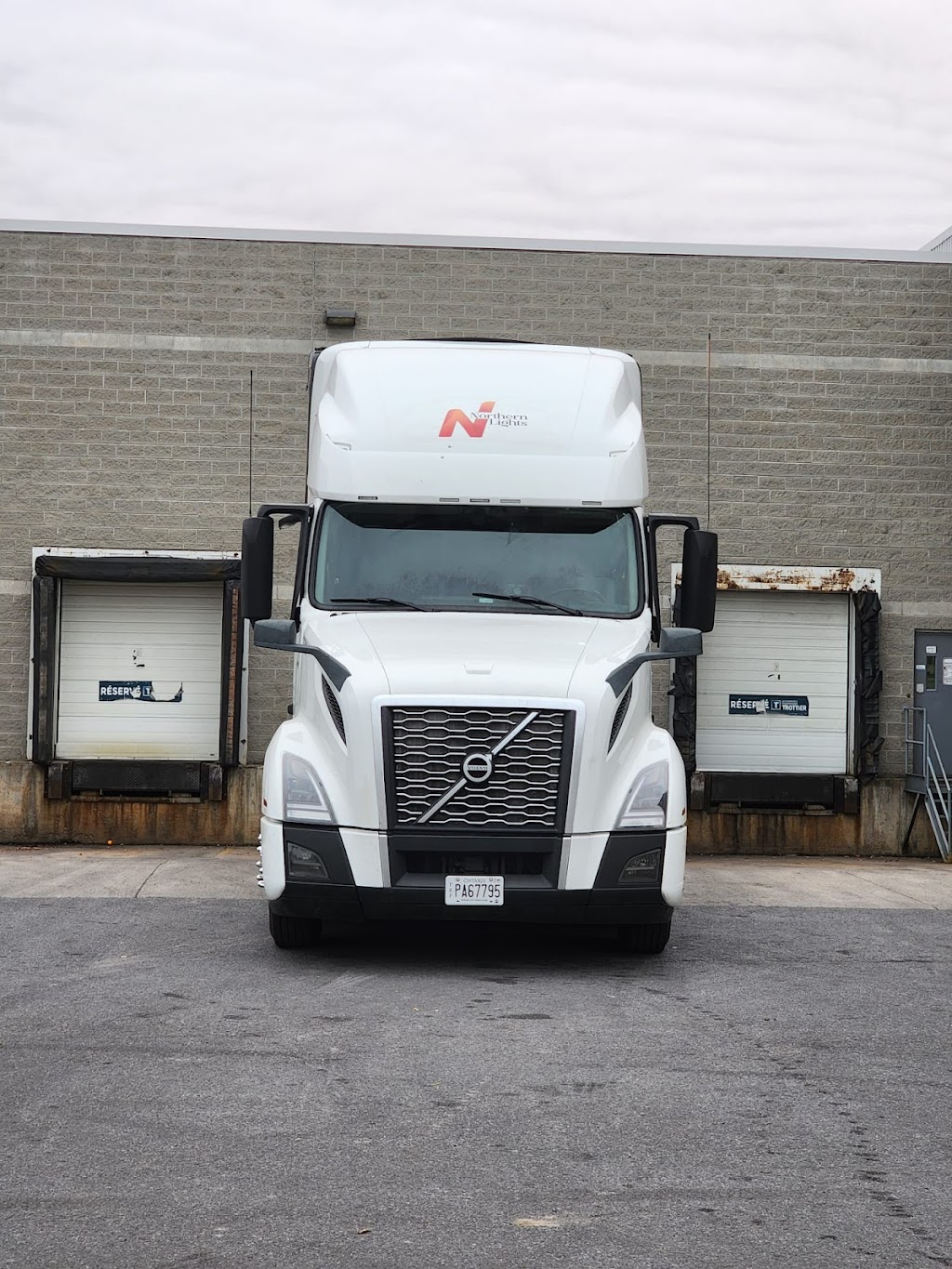 Northern Lights Yard | 7539 Auburn Rd, Milton, ON L9T 7V9, Canada | Phone: (519) 716-6350