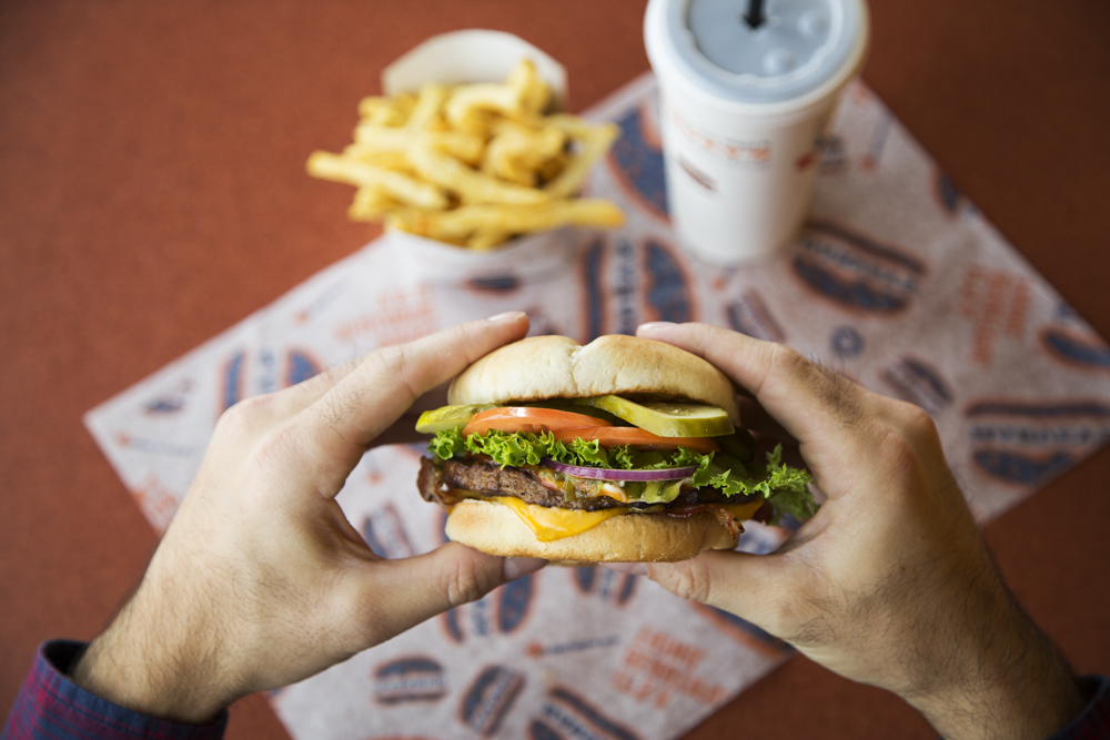 Harveys | 1641 Queen St E, Toronto, ON M4L 1G4, Canada | Phone: (416) 691-1284