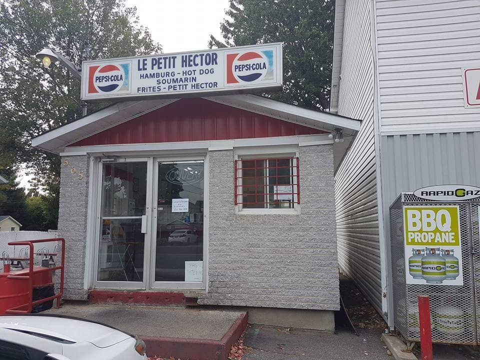 Restaurant Le Petit Hector | 565 Rue Bélanger, Gatineau, QC J8L 2M7, Canada | Phone: (819) 986-3838