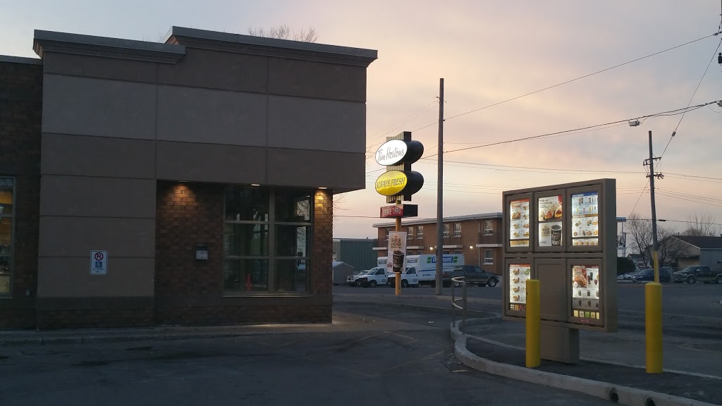 Tim Hortons | 390-398 Cumberland St N, Thunder Bay, ON P7A 4P8, Canada | Phone: (807) 344-9511