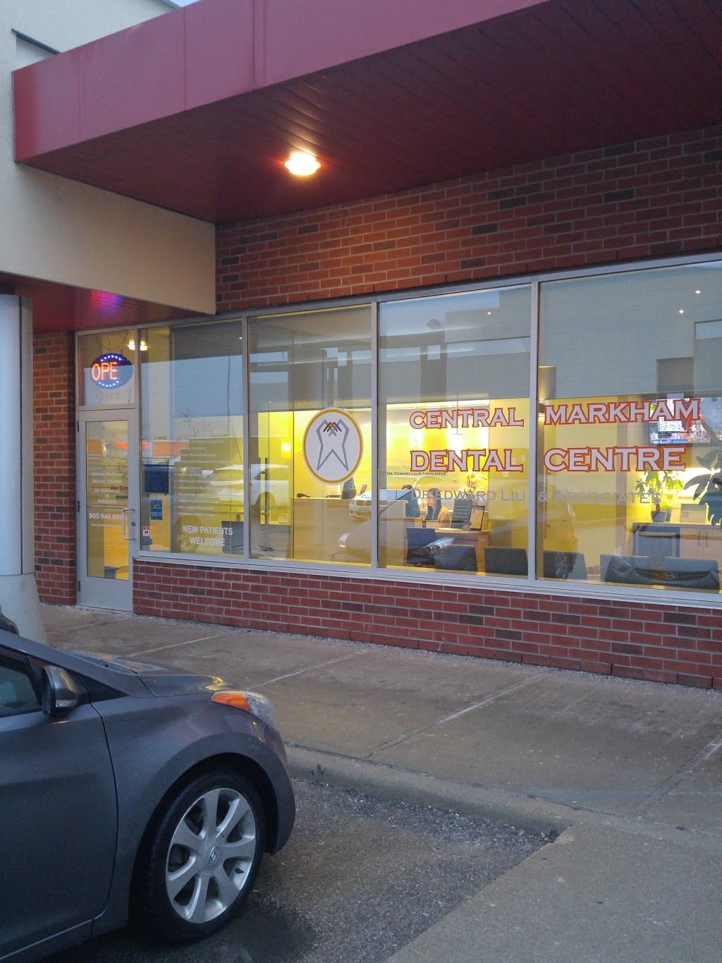Central Markham Dental Centre | 2-3085 Hwy 7, Markham, ON L3R 0J5, Canada | Phone: (905) 948-9999
