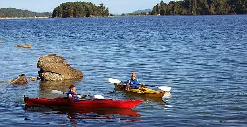 Cedar Beach Ocean Lodge | 120 Clam Bay Rd, Thetis Island, BC V0R 2Y0, Canada | Phone: (250) 246-9770