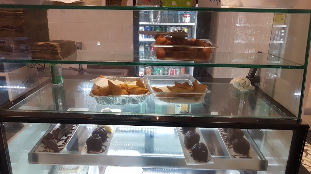Istar Restaurant Somali Cuisine | 235 Dixon Rd, Etobicoke, ON M9P 2M5, Canada | Phone: (416) 247-5624