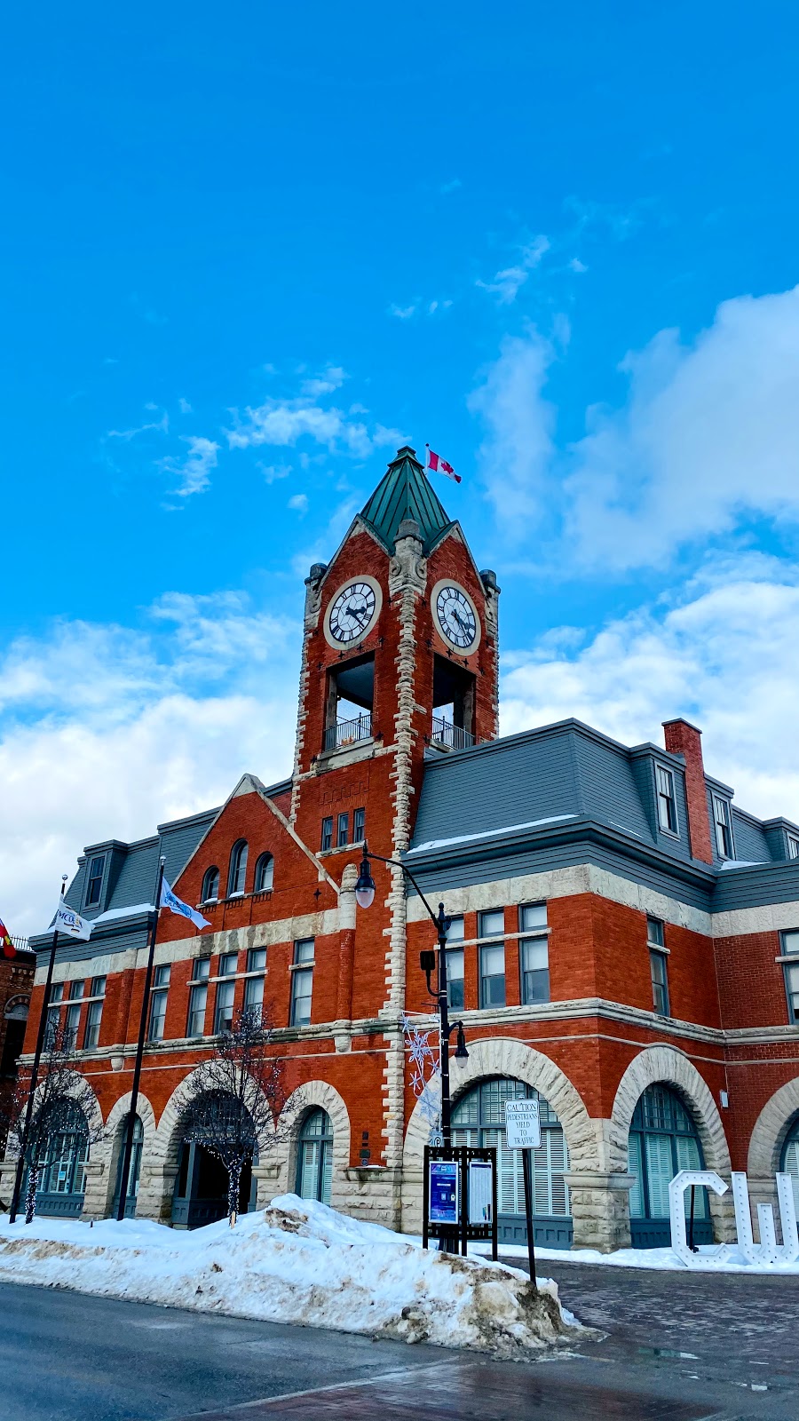 Downtown Collingwood Farmers Market | Ontario St, Collingwood, ON L9Y 2P1, Canada | Phone: (705) 445-5595