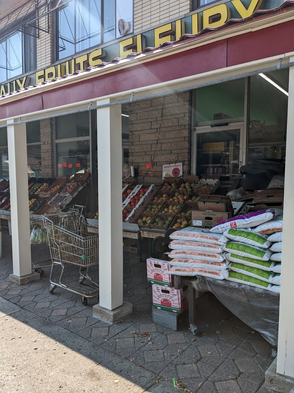 Aux Fruits Fleury Inc | 1513 Rue Fleury E, Montréal, QC H2C 1S5, Canada | Phone: (514) 382-3671