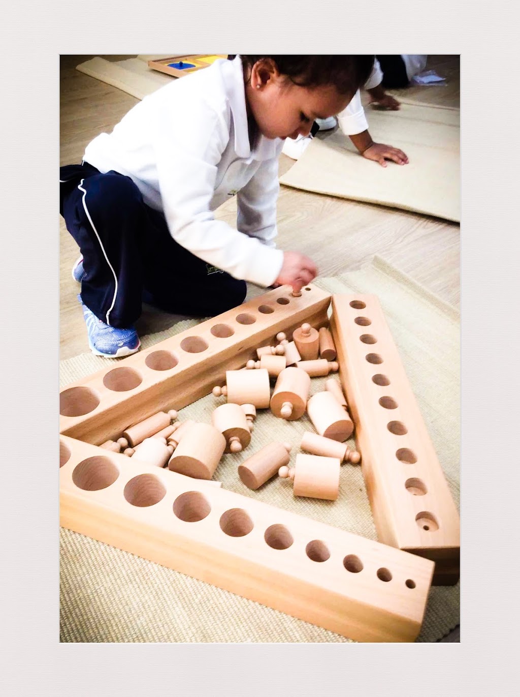 SimplySmart Child Care Centre & Montessori- Highway 27 | 7681 York Regional Rd 27 Unit 18, Woodbridge, ON L4L 8P3, Canada | Phone: (905) 851-0051