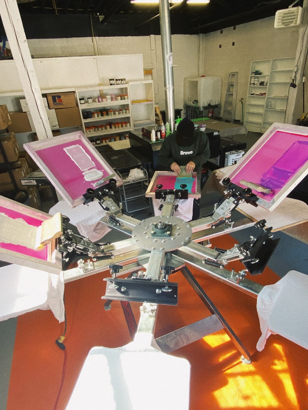 Bravo, impression textile | 1062 Rue Anthyme Larouche, Chicoutimi, QC G7H 1L9, Canada | Phone: (418) 579-4434