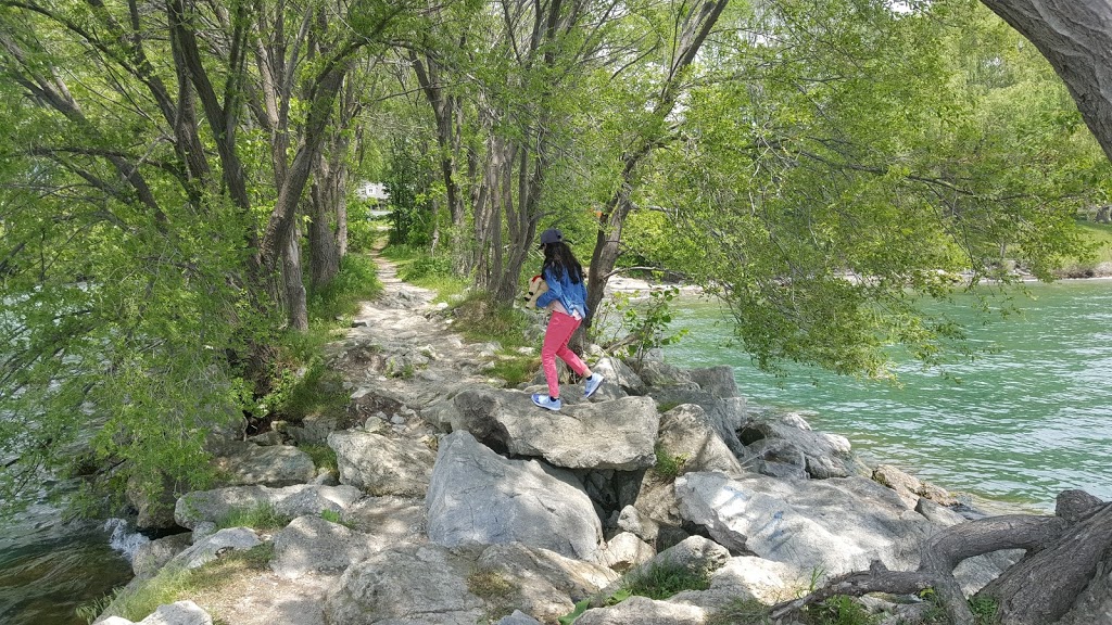 Len Ford Park | 295 Lake Promenade, Etobicoke, ON M8W 1B4, Canada | Phone: (416) 393-2489