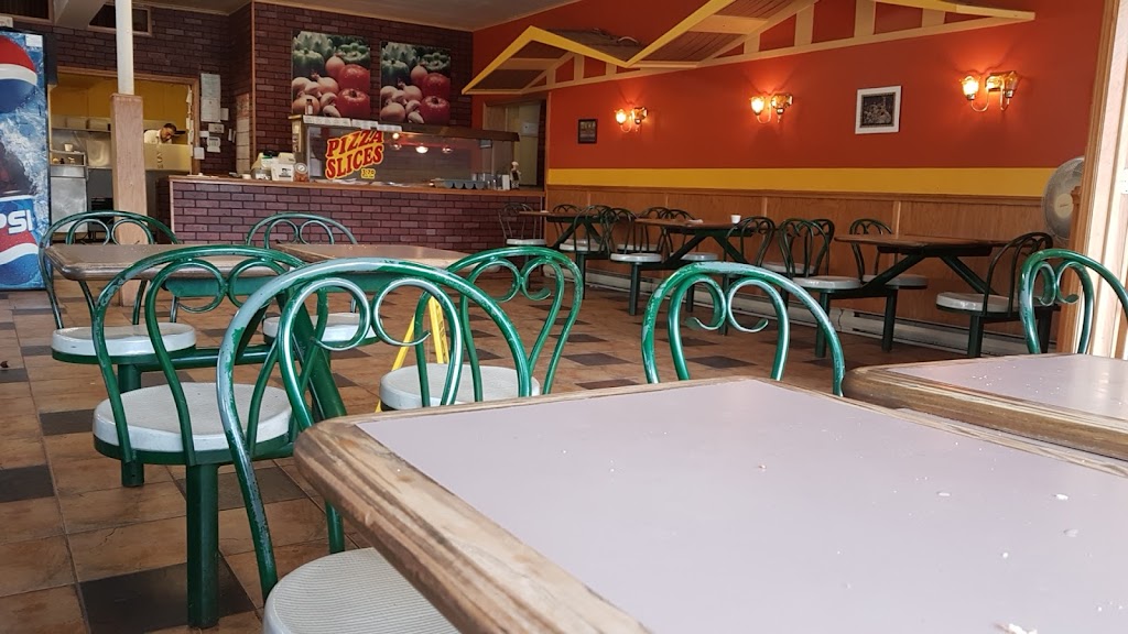 King Size Pizza | 285 Main St, Middleton, NS B0S 1P0, Canada | Phone: (902) 825-5005