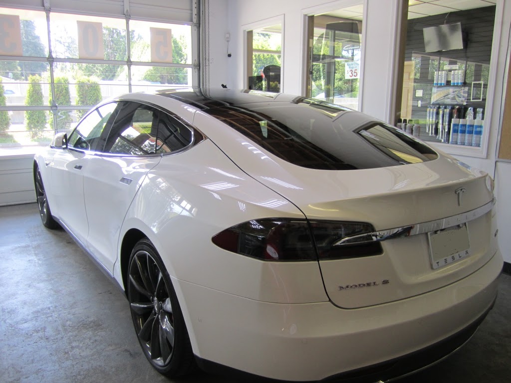 Wind Glass | 5825 136 St, Surrey, BC V3X 1J2, Canada | Phone: (604) 503-5565