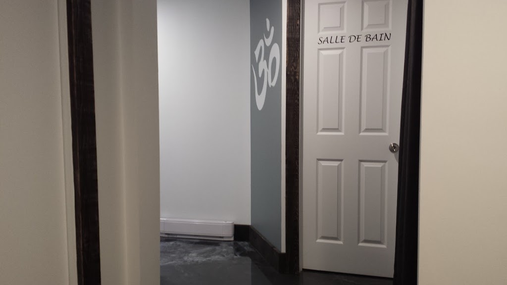 Studio Yoga Hot St-Sauveur | 91 Avenue Léonie, Saint-Sauveur, QC J0R 1R5, Canada | Phone: (450) 630-1031