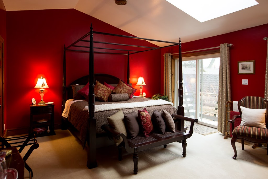 Hatfield House on Hibernia | 170 Hibernia St, Stratford, ON N5A 5V5, Canada | Phone: (519) 608-2699