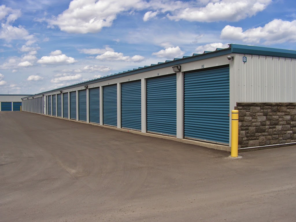 StoreSmart Self Storage | storage | 22 Griffin Industrial Point, Cochrane, AB T4C 0A3, Canada | 5873175460 OR +1 587-317-5460