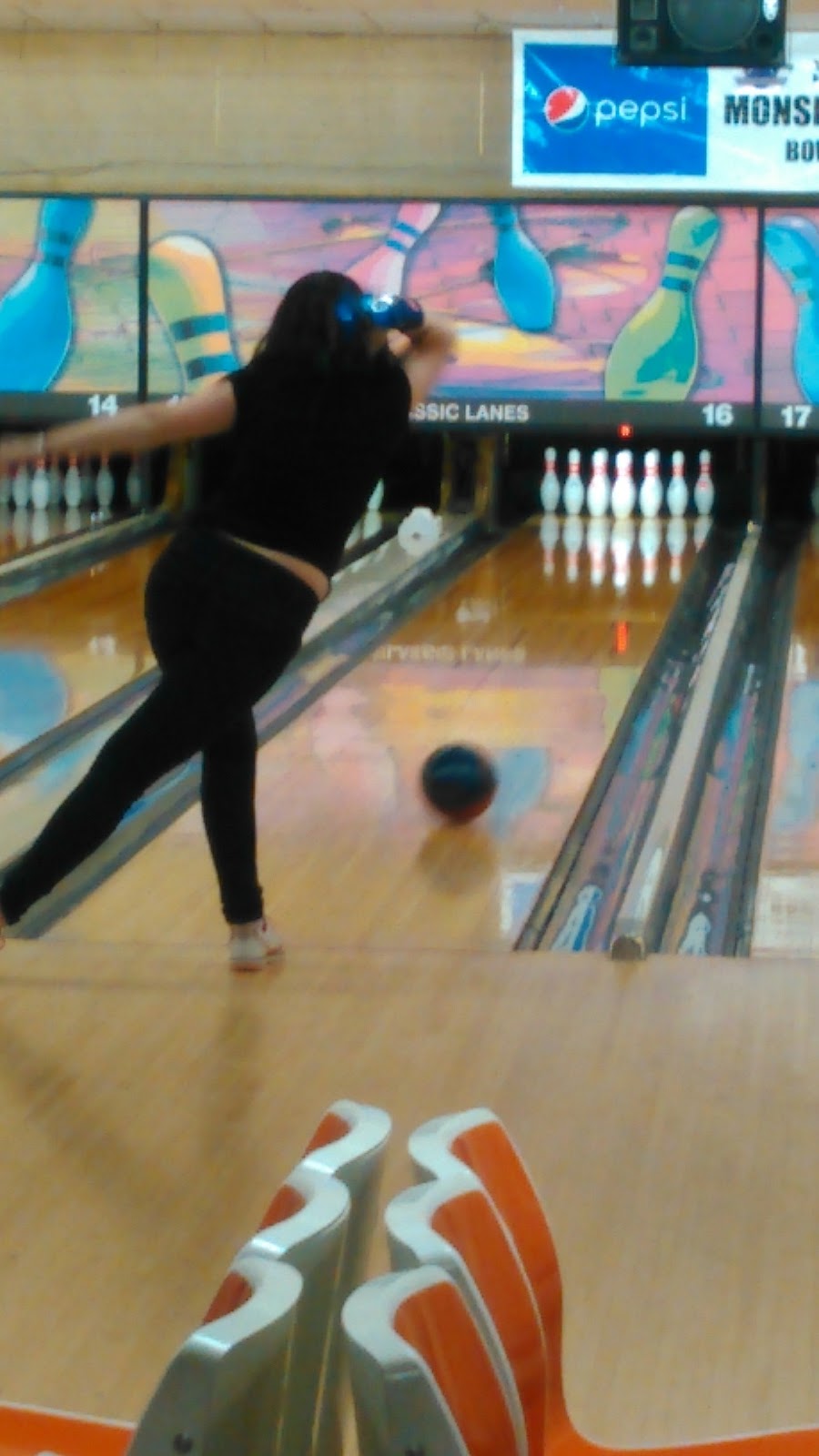 Classic Lanes | 1840 Military Rd, Buffalo, NY 14217, USA | Phone: (716) 873-3383