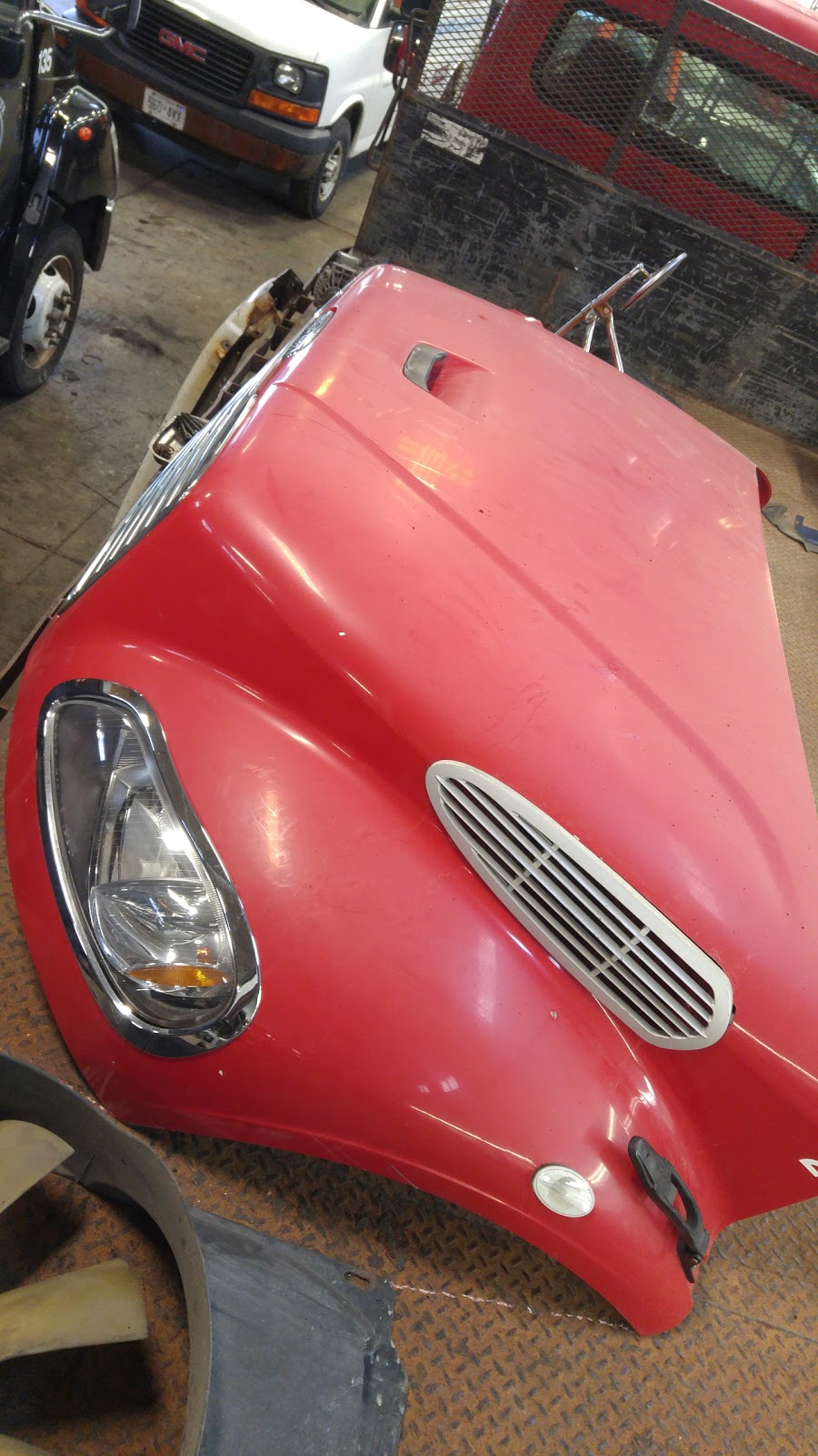 Silver Service Auto Repair Ltd | 840 Caledonia Rd, North York, ON M6B 3Y1, Canada | Phone: (416) 783-1121