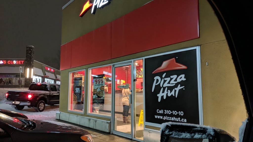 Pizza Hut | 10233 Elbow Dr SW, Calgary, AB T2W 1E6, Canada | Phone: (403) 310-1010