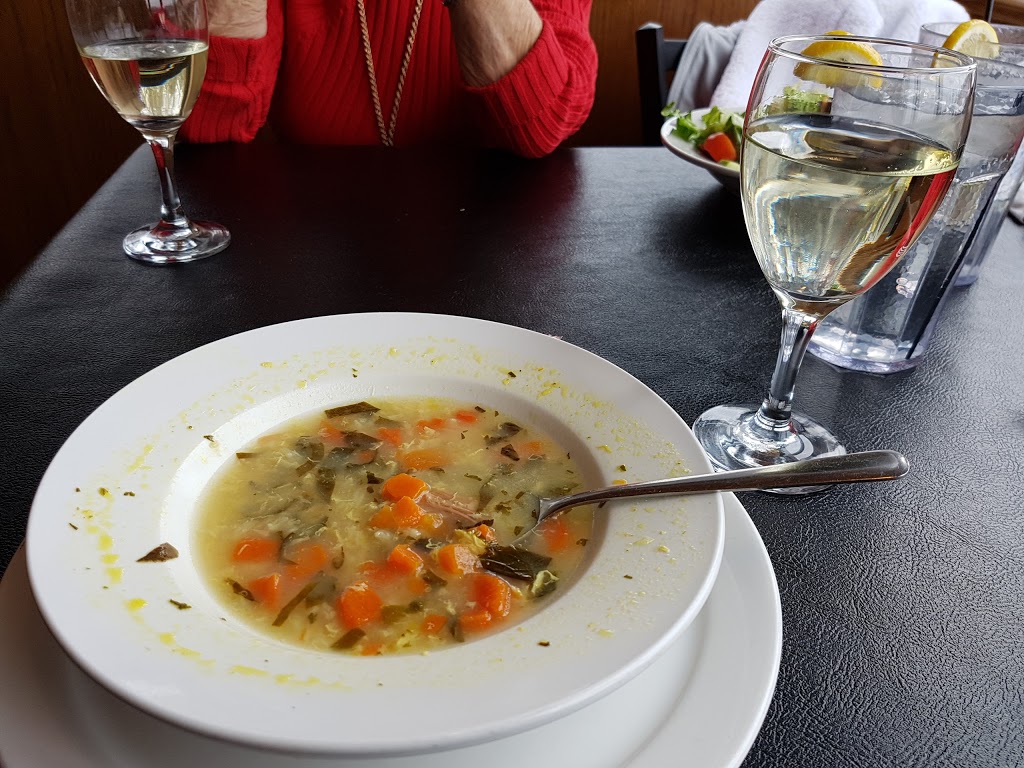 Albertas Restaurant & Pizzeria | 5163 Hamilton Rd, Dorchester, ON N0L 1G6, Canada | Phone: (519) 268-0101
