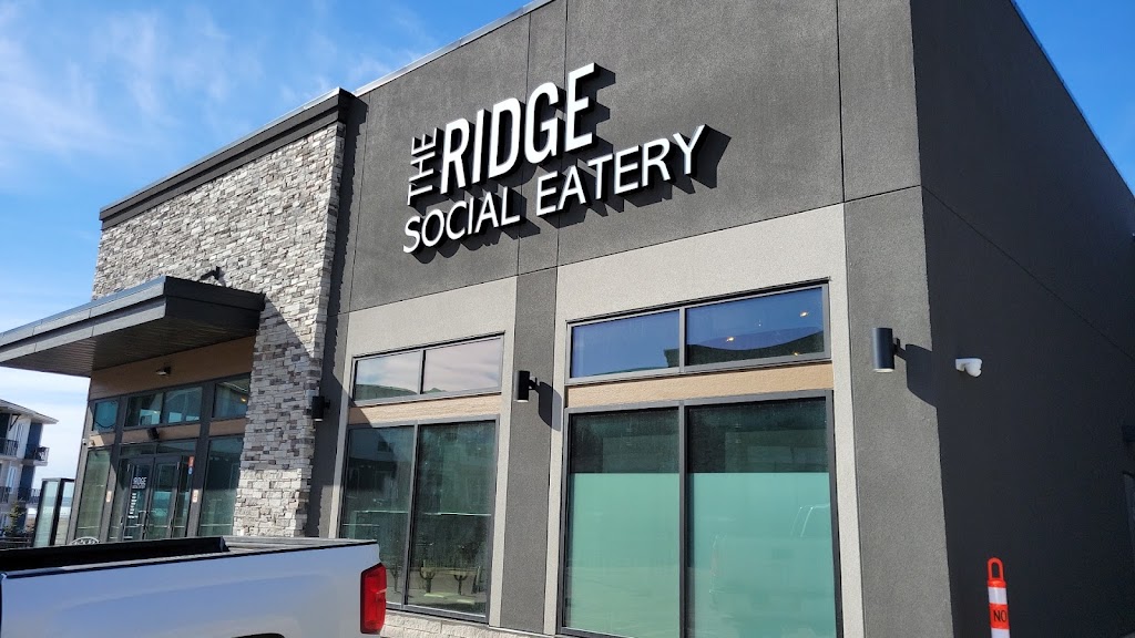 The Ridge Social Eatery | restaurant | 4 Versailles Ave unit 105, St. Albert, AB T8N 7V1, Canada | 5872903463 OR +1 587-290-3463