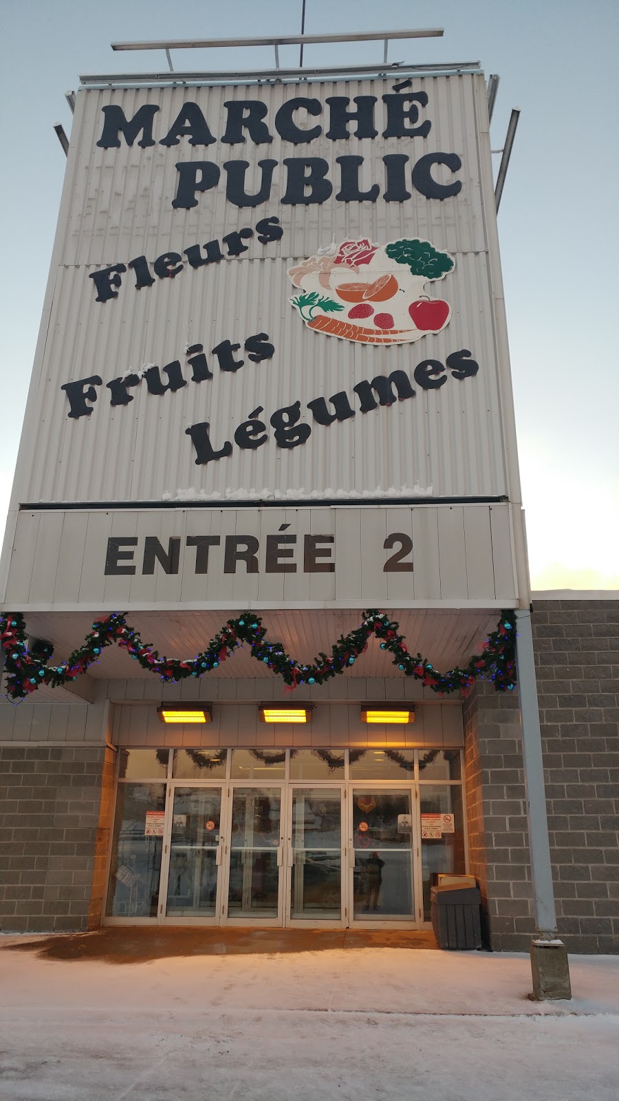 Marché aux Puces Jean-Talon Charlesbourg | 1750 Rue du Périgord, Québec, QC G1G 5X3, Canada | Phone: (418) 623-3424