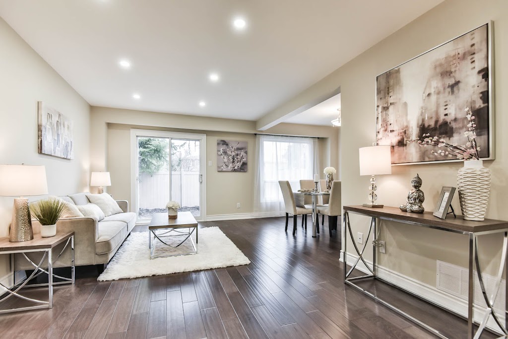 Steven Palermo-Re/Max Premier Inc | 9100 Jane St, Concord, ON L4K 0A4, Canada | Phone: (416) 987-8000
