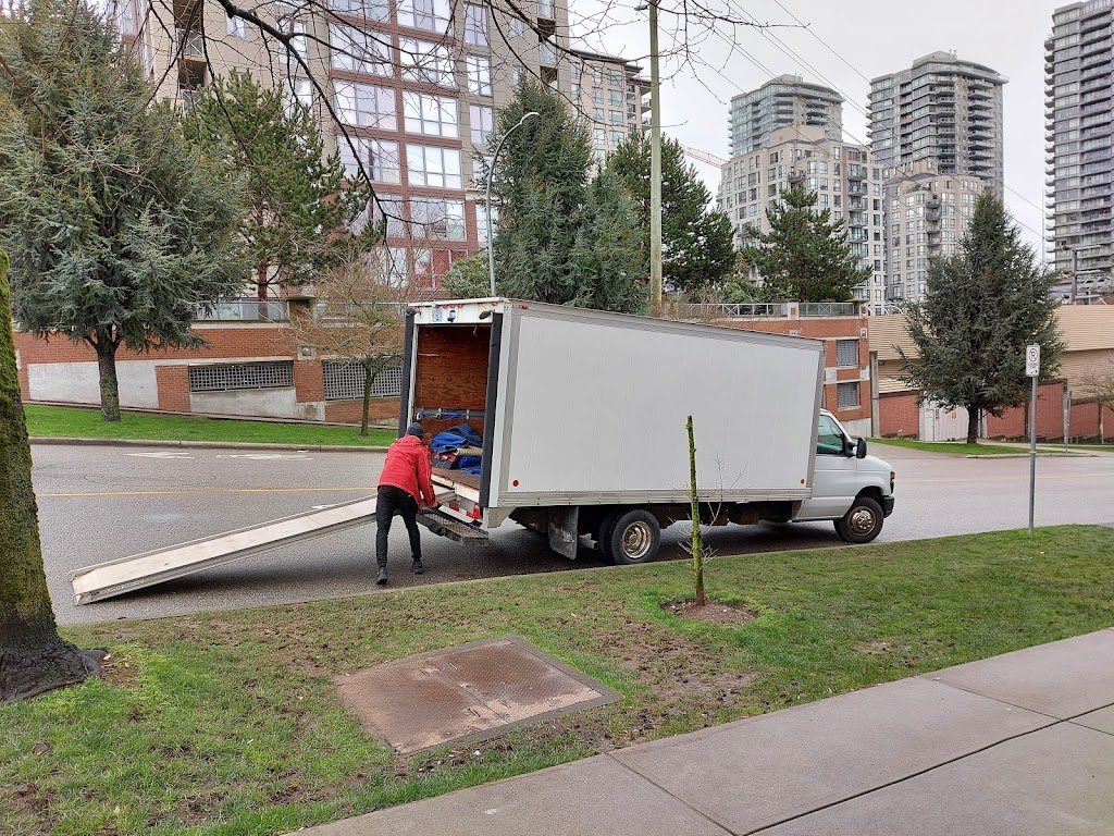 Carretos Moving | 118 Panatella Hill NW, Calgary, AB T3K 0B6, Canada | Phone: (825) 365-3199