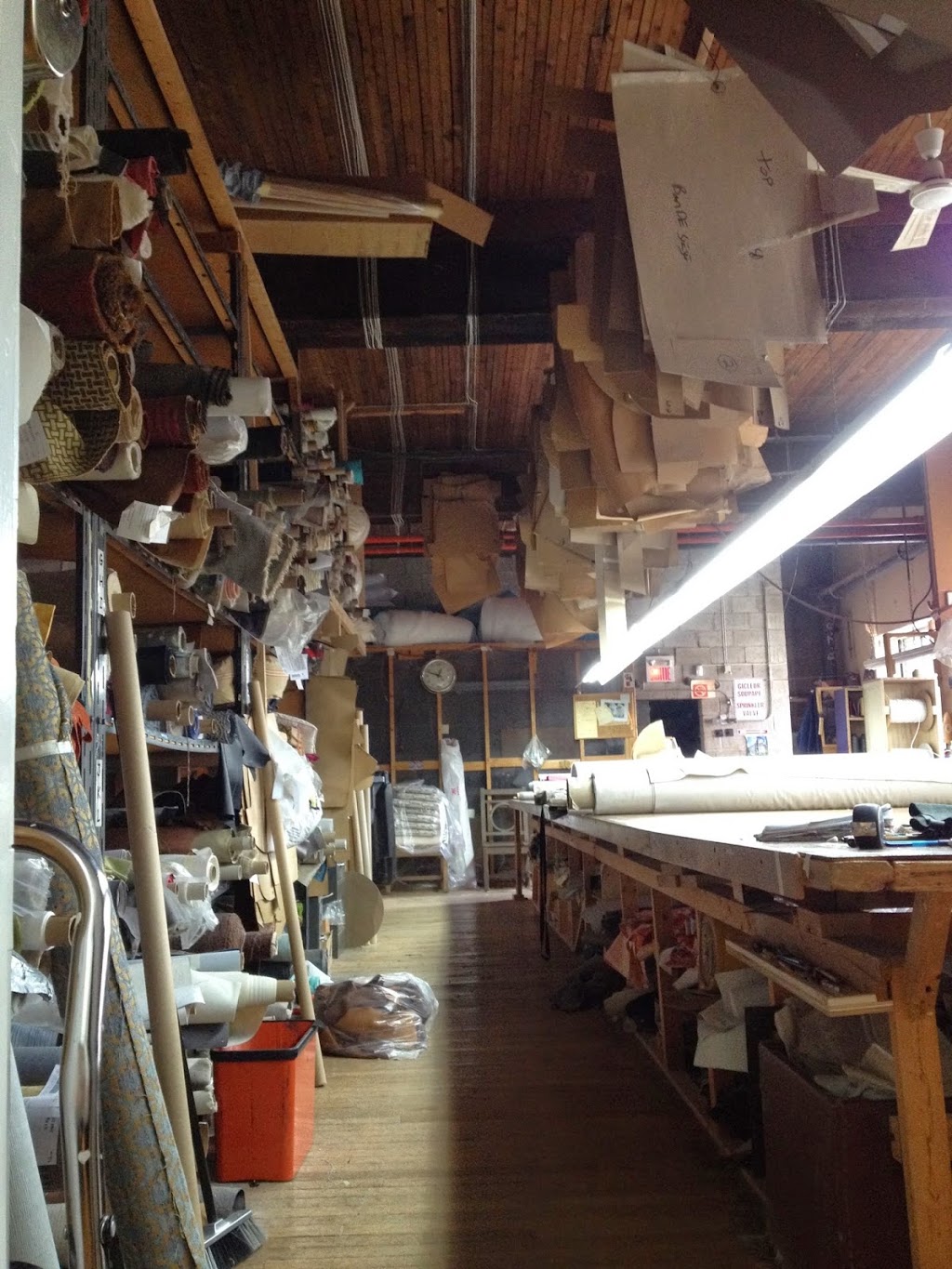 Meubles Lorenz Furniture | 9382 Boulevard Viau, Saint-Léonard, QC H1R 3B5, Canada | Phone: (514) 255-3651
