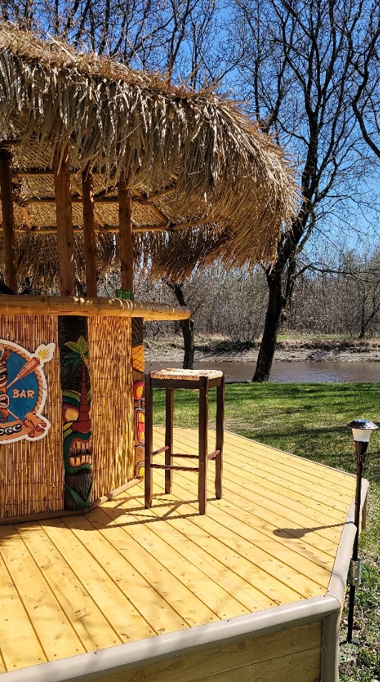 Tiki Québec | 3954 Rte des Rivières, Saint-Étienne-de-Lauzon, QC G6J 1H2, Canada | Phone: (418) 561-0355